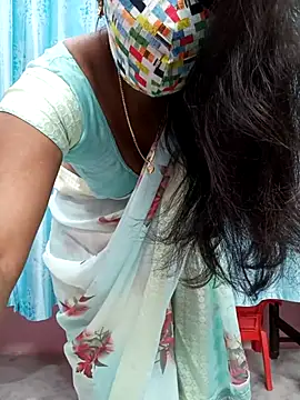 Snapshot of indian-adhaya chatting on November 30, 5:00 am indian-adhaya online show from November 30, 5:00 am