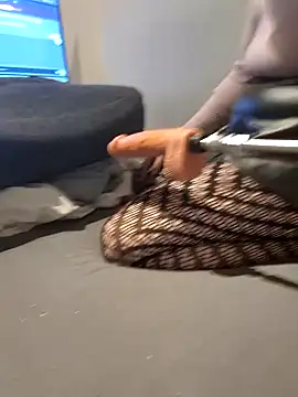 Snapshot of aprilexx chatting on January 17, 12:53 am aprilexx online show from January 17, 12:53 am