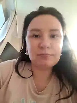 Snapshot of AlexaLexie chatting on December 24, 11:28 am AlexaLexie online show from December 24, 11:28 am