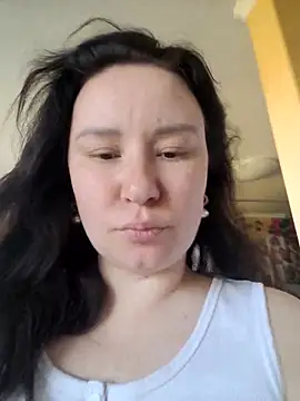 Snapshot of AlexaLexie chatting on October 15, 7:52 am AlexaLexie online show from October 15, 7:52 am