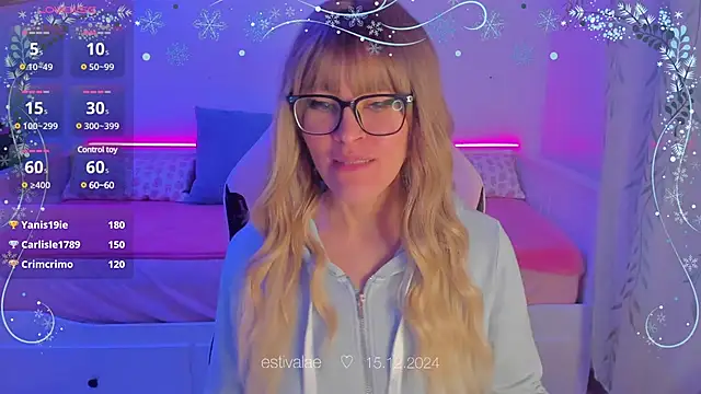 Snapshot of estivalae chatting on December 15, 8:25 pm estivalae online show from December 15, 8:25 pm