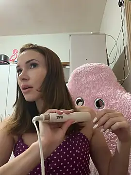 Irresistible24 online show from April 18, 12:09 pm