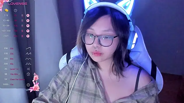 maydaykimmy online show from February 14, 9:55 pm