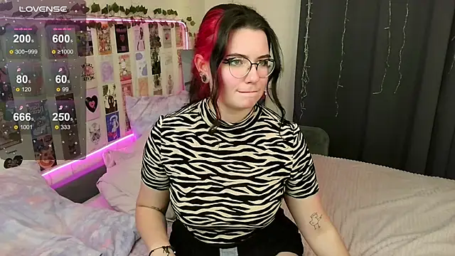 Snapshot of ss-katekisa-ss chatting on February 26, 2:25 pm ss-katekisa-ss online show from February 26, 2:25 pm