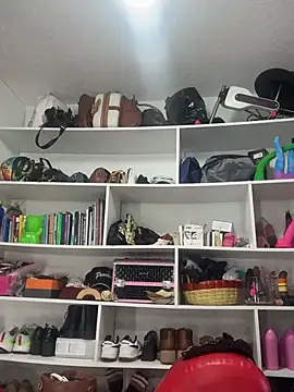 SUUKAM online show from March 22, 9:42 pm