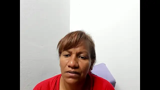 Snapshot of Laflaka22 chatting on December 18, 10:35 pm Laflaka22 online show from December 18, 10:35 pm