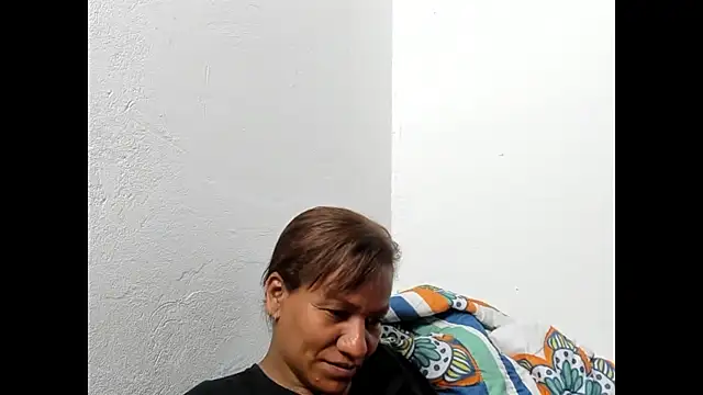 Snapshot of Laflaka22 chatting on December 20, 11:37 pm Laflaka22 online show from December 20, 11:37 pm