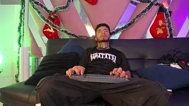 JuanCamiilo 66 online show from November 18, 2:50 am