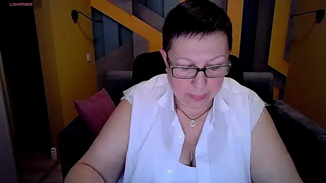 BarbaraTurners online show from March 10, 6:45 pm