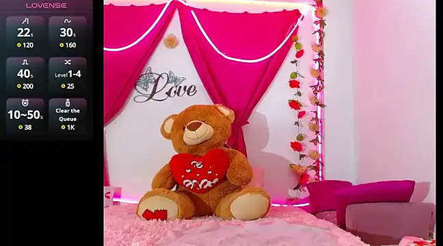 natashakissess online show from March 5, 4:24 pm