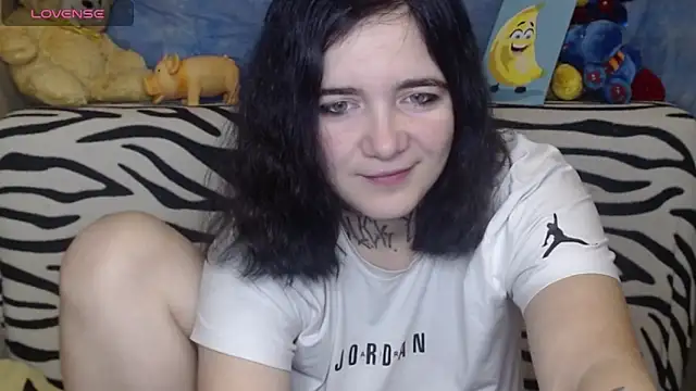 Snapshot of Yours_good_mood chatting on December 13, 1:15 am Yours good mood online show from December 13, 1:15 am