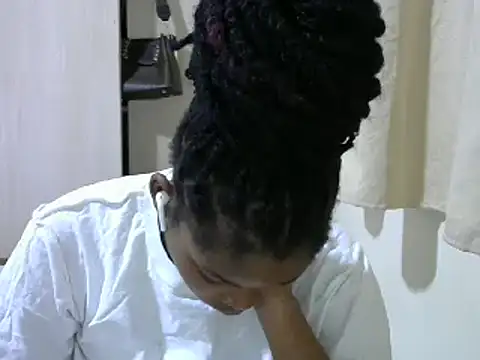 queen-sasha online show from March 20, 11:12 pm