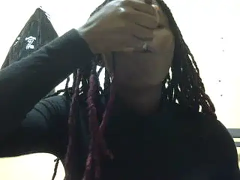 Snapshot of Seeexxxy-bree chatting on January 13, 12:56 pm Seeexxxy-bree online show from January 13, 12:56 pm