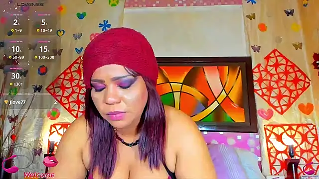 SQUIRTBRUNETE online show from January 18, 3:42 am