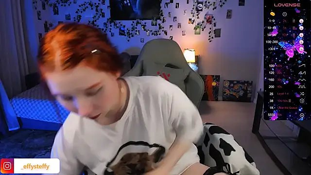 Snapshot of CallMeEffy1 chatting on January 22, 6:10 pm CallMeEffy1 online show from January 22, 6:10 pm