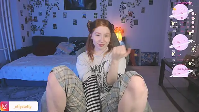 Snapshot of CallMeEffy1 chatting on September 26, 10:25 pm CallMeEffy1 online show from September 26, 10:25 pm