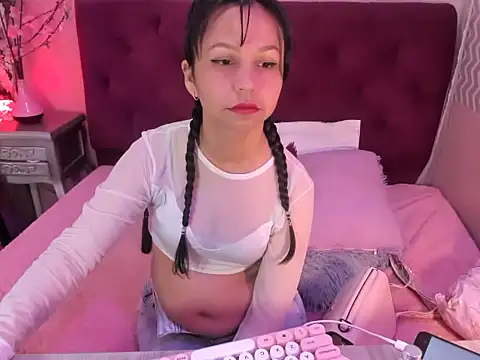 candysmitxxx online show from December 20, 3:35 am