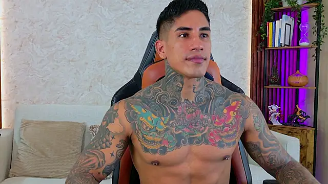 AdanReilly online show from February 14, 3:53 pm