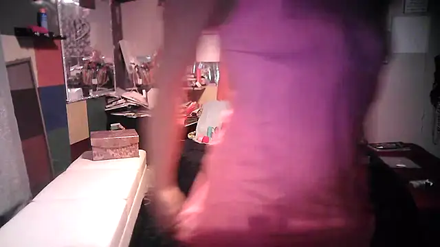 Snapshot of KissMysAssXoXo chatting on January 3, 10:41 am KissMysAssXoXo online show from January 3, 10:41 am