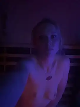 Snapshot of KissMysAssXoXo chatting on January 31, 5:30 am KissMysAssXoXo online show from January 31, 5:30 am