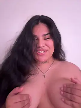 Snapshot of Badkittykim chatting on November 8, 6:18 pm Badkittykim online show from November 8, 6:18 pm