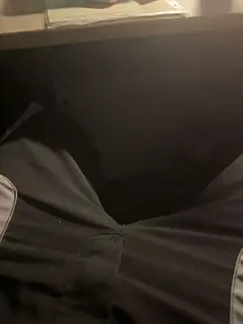 Snapshot of FrutenFratenR9 chatting on November 1, 9:28 pm FrutenFratenR9 online show from November 1, 9:28 pm