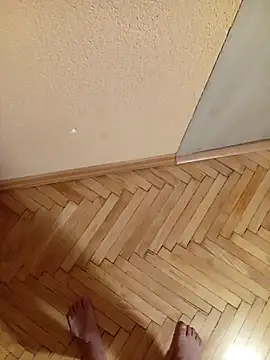 qnaki online show from November 10, 1:37 am