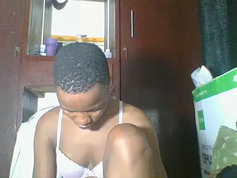 AfricanPrincess24 online show from April 17, 3:09 am