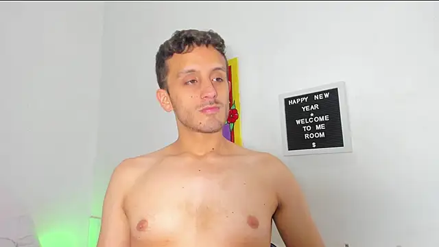 Snapshot of CorbinxHalle chatting on January 6, 5:06 pm CorbinxHalle online show from January 6, 5:06 pm