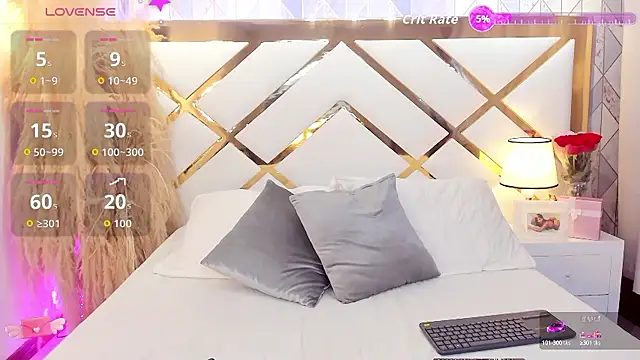 EmmaWeest online show from October 10, 10:20 pm