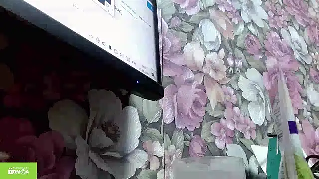 Snapshot of Julia-ru chatting on November 6, 7:04 pm Julia-ru online show from November 6, 7:04 pm