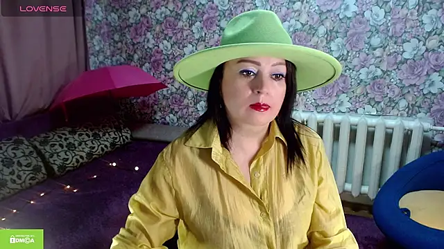 Snapshot of Julia-ru chatting on November 18, 9:08 pm Julia-ru online show from November 18, 9:08 pm