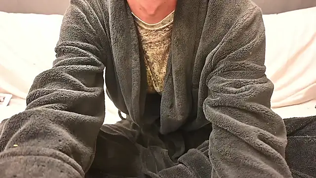 joeiandola online show from October 18, 4:52 pm