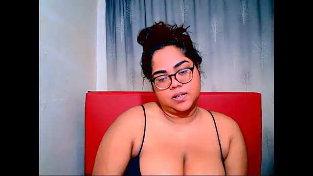 Snapshot of Indian_Lola00 chatting on October 23, 5:23 pm Indian Lola00 online show from October 23, 5:23 pm