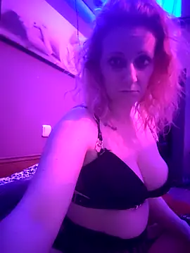 Snapshot of Wendyx666_Pika chatting on September 28, 9:31 pm Wendyx666 Pika online show from September 28, 9:31 pm