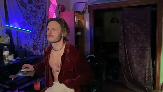 CowboyZuhly online show from January 15, 6:07 am