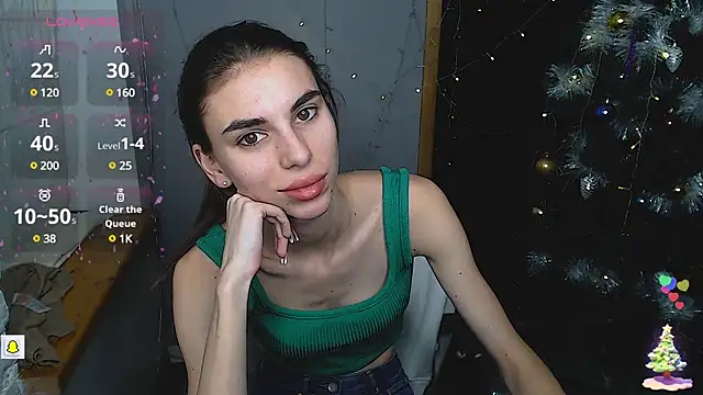 EmmyGreans online show from December 21, 9:55 am