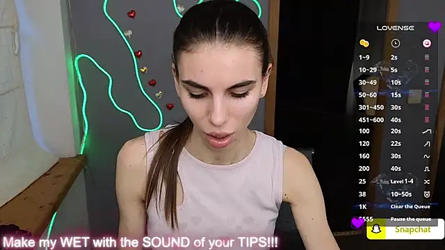 EmmyGreans online show from February 8, 9:46 am