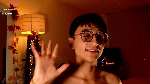 Snapshot of Mr_evan1 chatting on February 20, 8:03 pm Mr evan1 online show from February 20, 8:03 pm