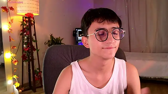 Snapshot of Mr_evan1 chatting on February 22, 2:52 pm Mr evan1 online show from February 22, 2:52 pm