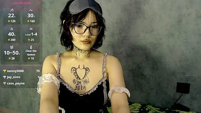 LizzieLight online show from December 10, 2:38 am