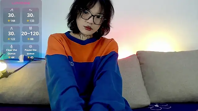 LizzieLight online show from February 5, 5:31 pm