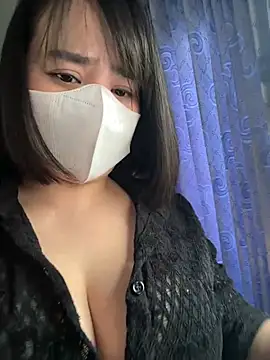 Snapshot of May-Squirt chatting on February 1, 8:18 am May-Squirt online show from February 1, 8:18 am