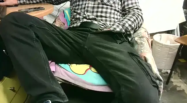 Giulio35 Pika online show from January 17, 5:30 pm