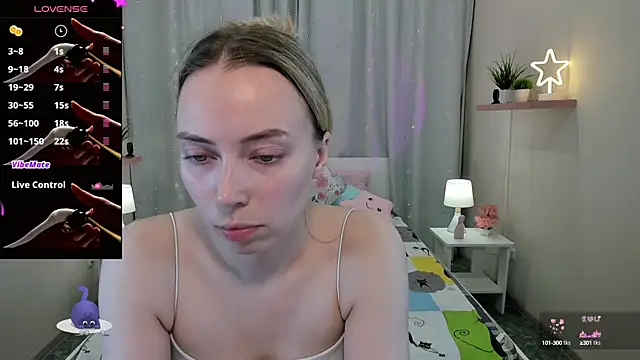 Snapshot of TiffanyBatson chatting on February 28, 12:31 pm TiffanyBatson online show from February 28, 12:31 pm