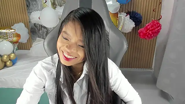 Lili 16 online show from October 8, 11:08 am