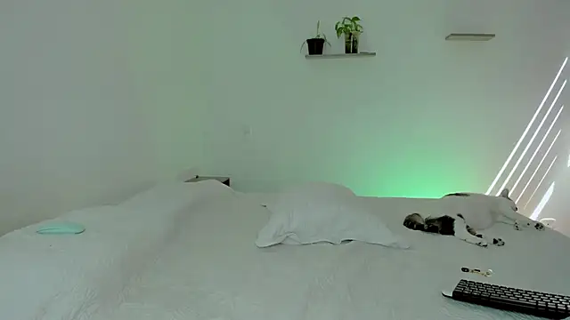 Lilabril online show from January 13, 5:23 pm