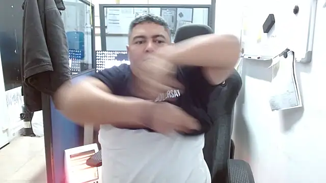 gordito xx online show from March 6, 12:30 pm