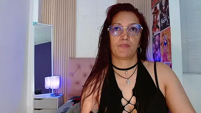Snapshot of dayana_mendoza69 chatting on May 22, 12:44 pm dayana mendoza69 online show from May 22, 12:44 pm