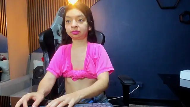 CharlotteMuller online show from January 21, 7:50 pm